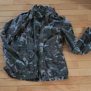 Endless love army print blazer